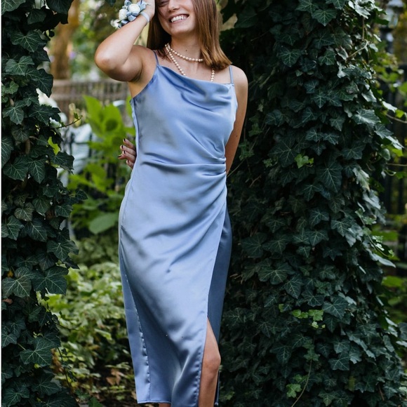 Lulus Dresses & Skirts - Lulus Dusty Blue Satin Midi Dress - size XS - new, never worn, with tags!